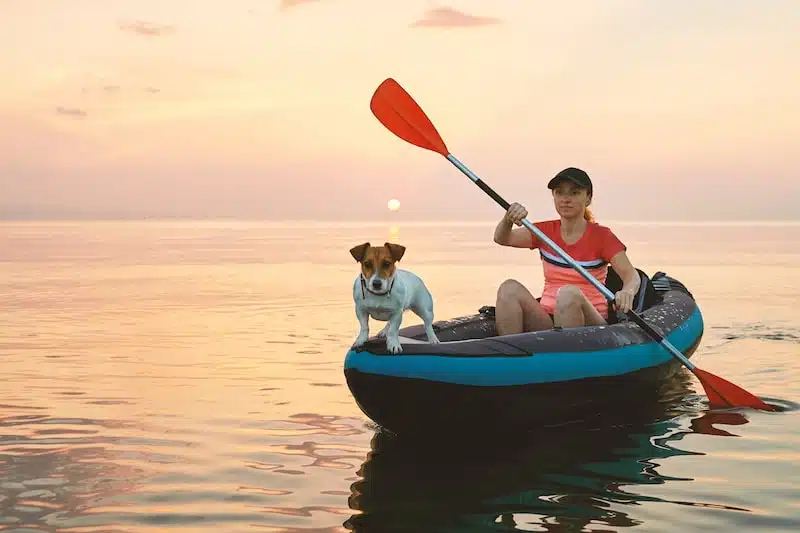 Faire du kayak en été : les destinations à ne pas manquer